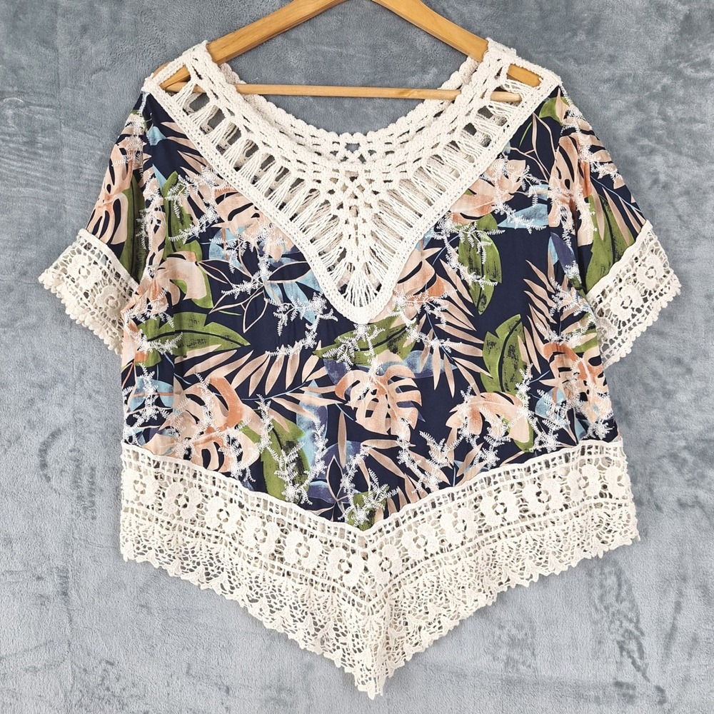 Womens Top Large Boho Chic Crochet Floral Festival Beach Coastal Asymmetrical